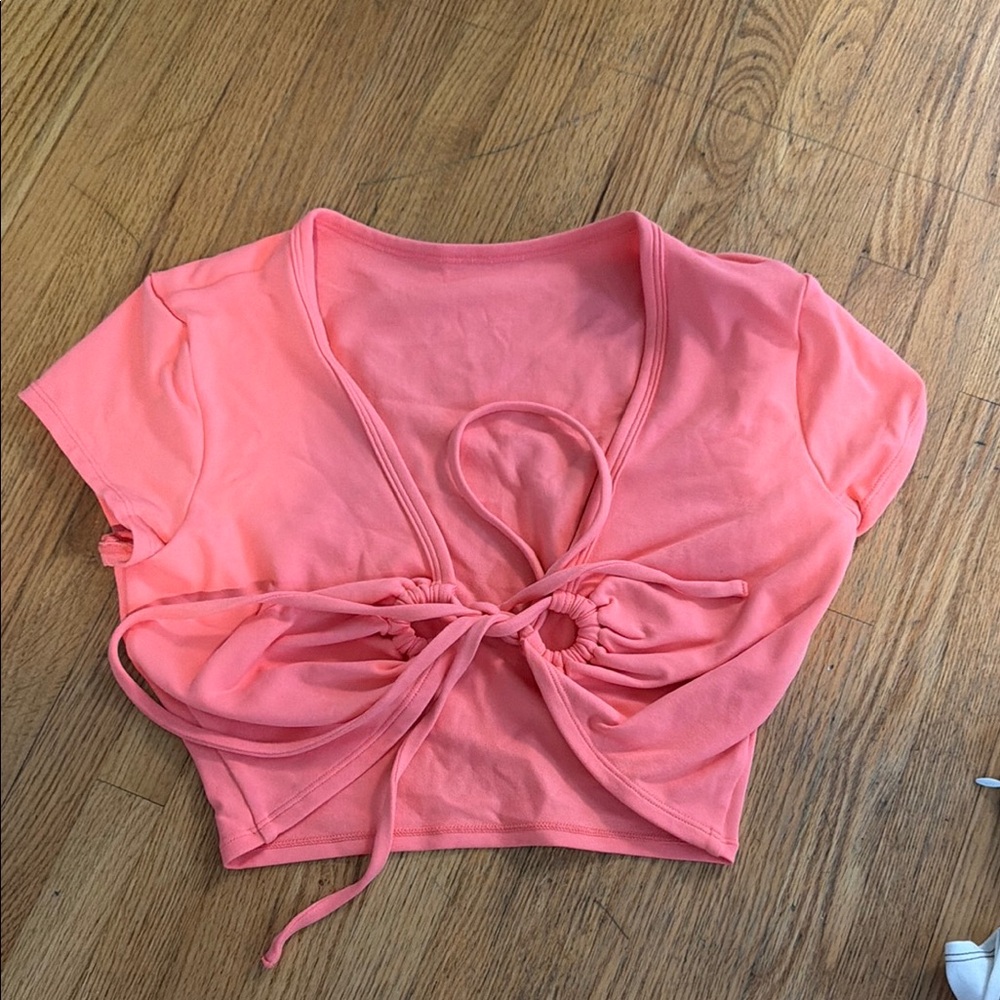 ALO Yoga Coral Pink Tie-Front Crop Top